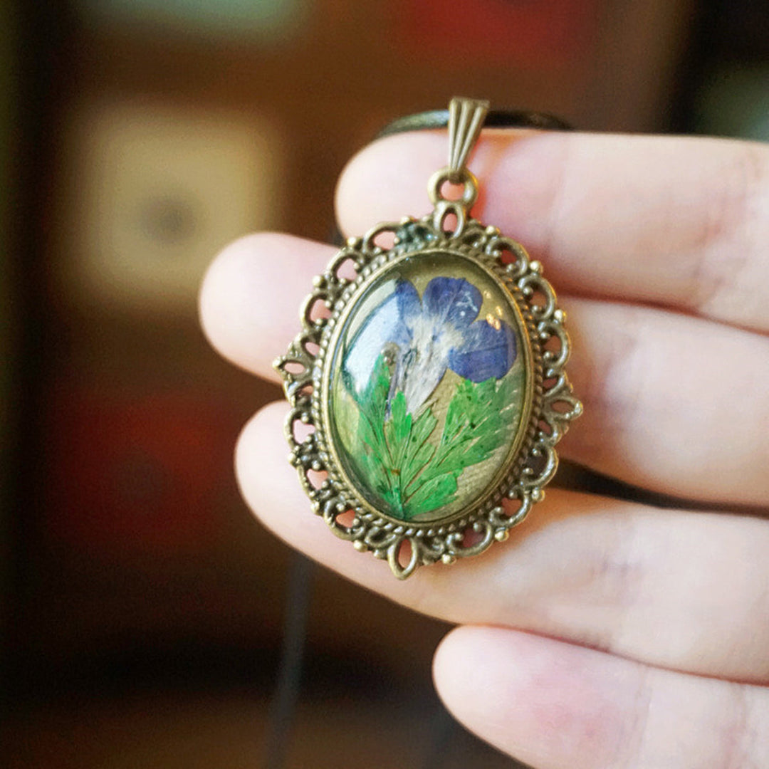 Resin Pressed Flower Necklaces - French Retro Violet & Lobelia Erinus