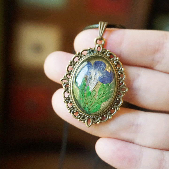 Resin Pressed Flower Necklaces - French Retro Violet & Lobelia Erinus