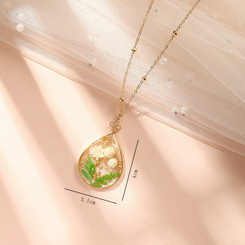 Resin Pressed Flower Necklaces - Gold Foil Tulip & Ferns