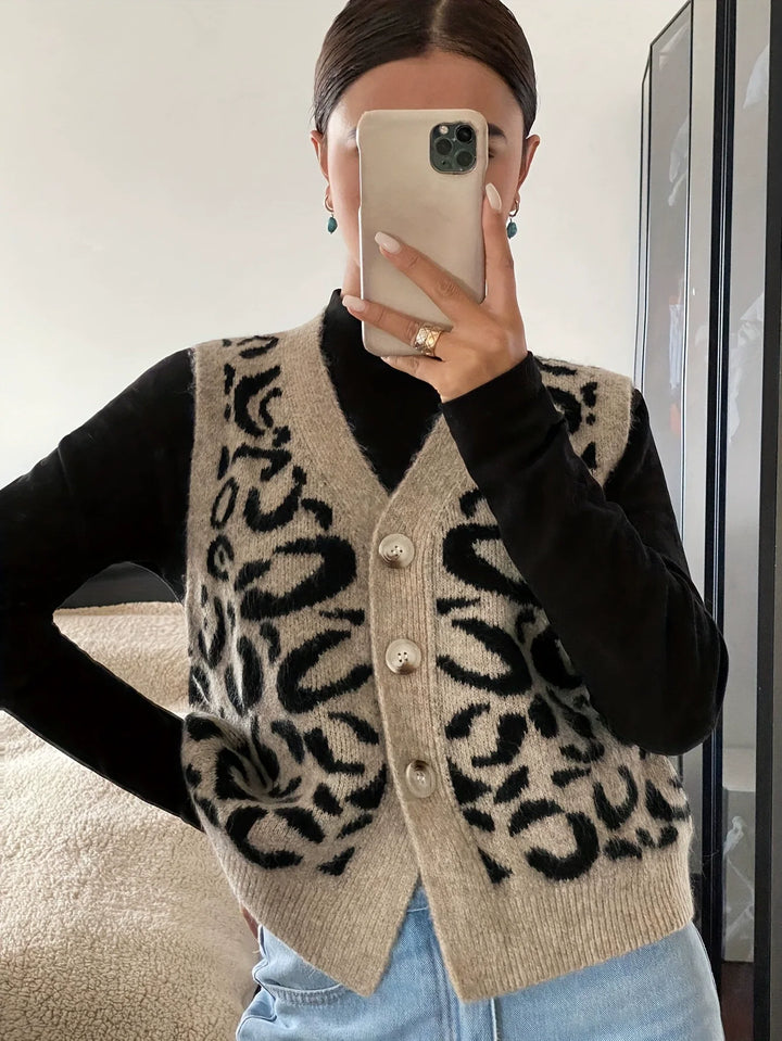 JADE™ - Cozy Leopard Print Sweater Vest for All Seasons