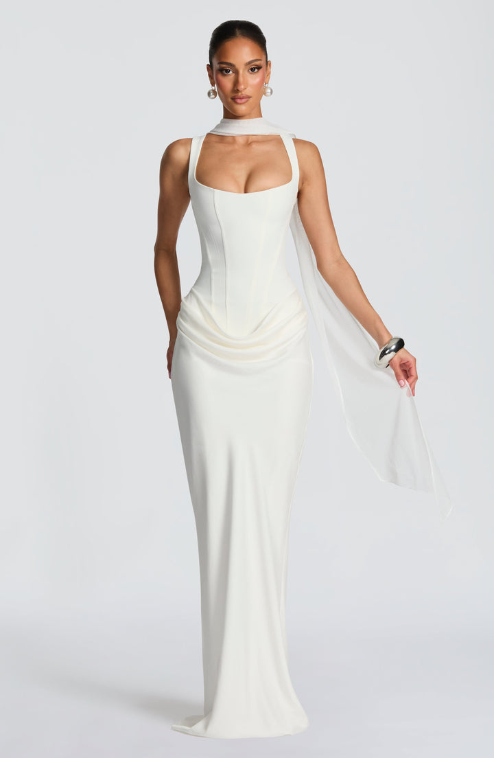 Luna · Maxi Dress with Square Neckline
